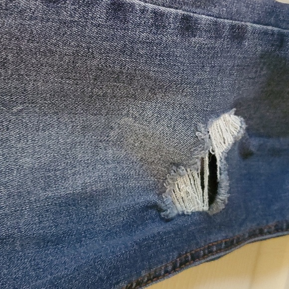 Prosperity distressed blue jeans - Picture 7 of 8